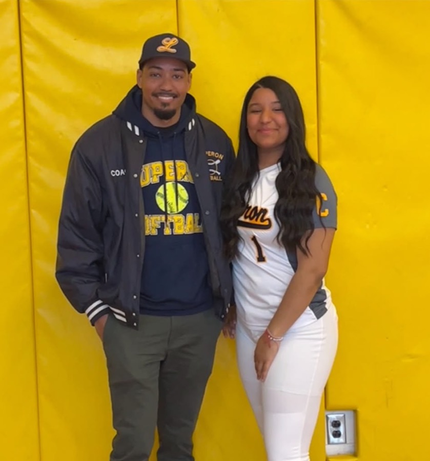 Mentor Amauris Olivo and mentee Jennifer Bonilla at Gregorio Luperón High School for Science & Mathematics